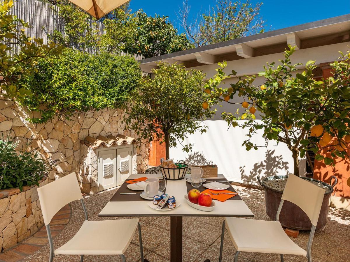 B&B Giglio Di Chia Domus De Maria Exteriér fotografie